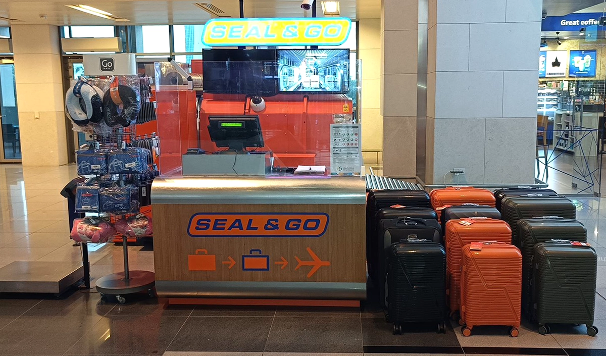 luggage sealing salalah airport